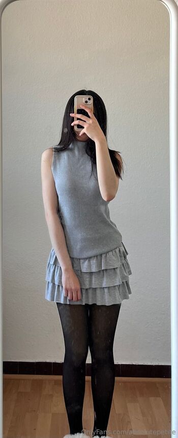 absolute petit / absolutepetite nude photo #8