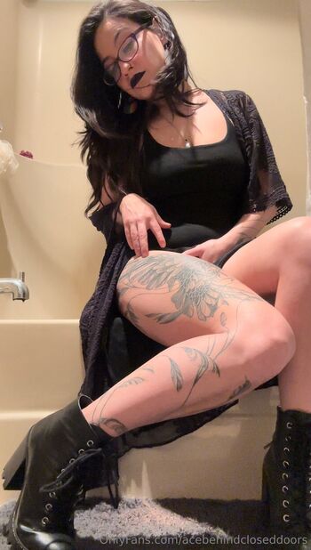 ACE the Greexica / acebehindcloseddoors nude photo #24