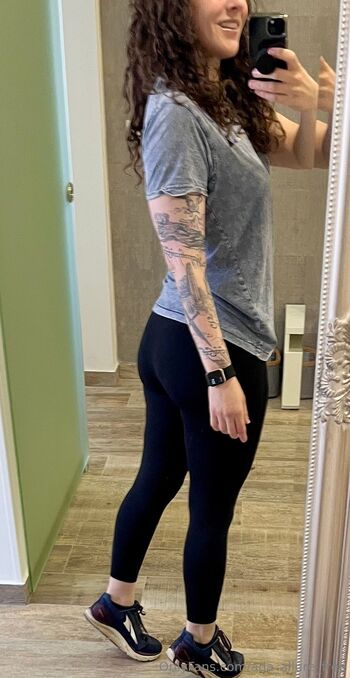 Ada Allur / ada_allure_free nude photo #37