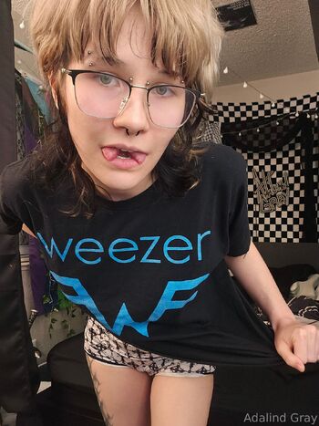 Adalind Gra / adalindgrayxo nude photo #24