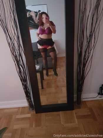 Alexis / addicted2alexisfree nude photo #27