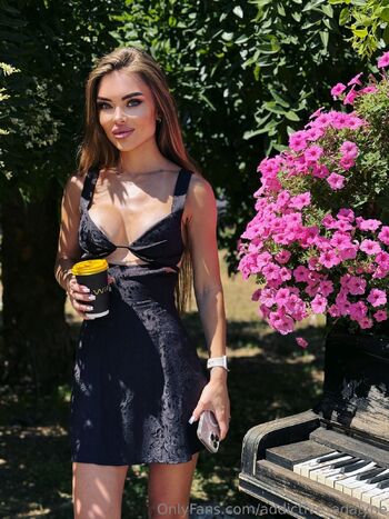 Addictive Adalyn / addictive_adalyne nude photo #21