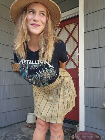 QuinnyOffCamer / aderesquin.tv nude photo #32