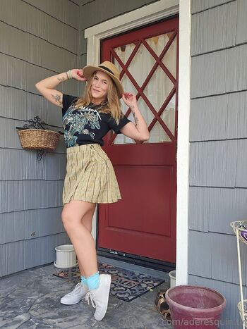 QuinnyOffCamer / aderesquin.tv nude photo #33