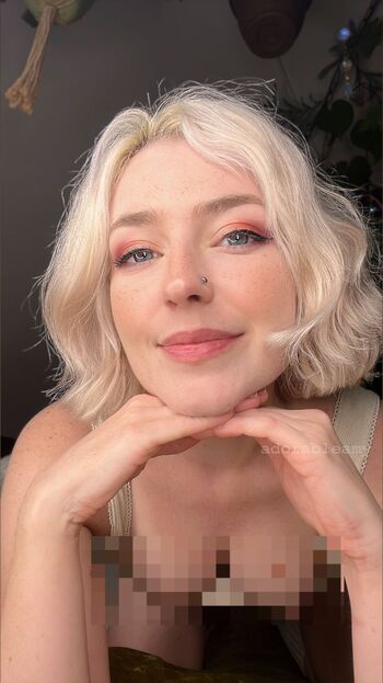 Adorable Amy (free page / adorableamyfree nude photo #31