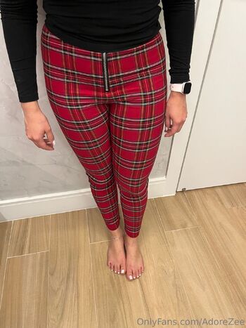 AdoreZe / adorezee nude photo #24