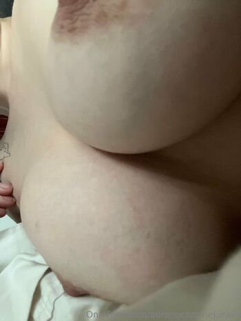 Mon / adrenochromejunkie nude photo #19