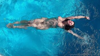 Adriana Chechi / adrianachechik nude photo #16