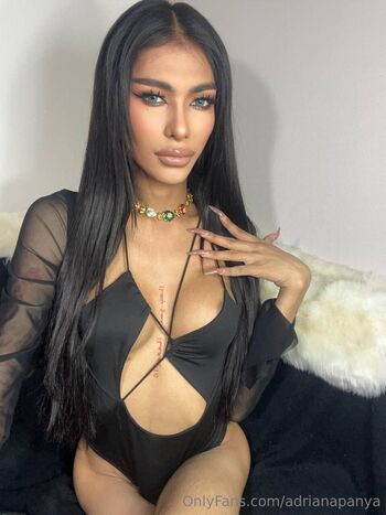 Adriana Panya TS / adrianapanya nude photo #17