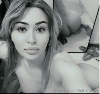 OnlyFans / adrianaswe nude photo #7