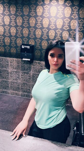 Adrian / adrianaw nude photo #15