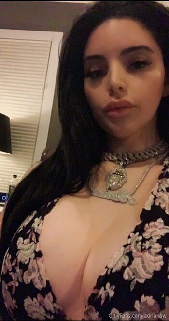Adrian / adrianaw nude photo #20
