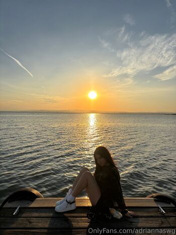 Adrianna / adriannaswg nude photo #3