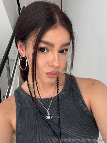 Adrianna / adriannaswg nude photo #23