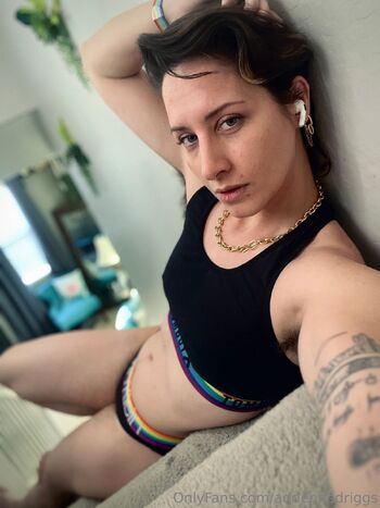 Yo Adrienne Drigg / adriennedriggs nude photo #22