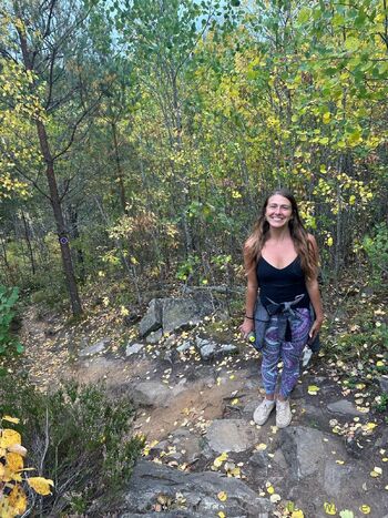 Bell / adventureswithbella / bellaadventure_ nude photo #36