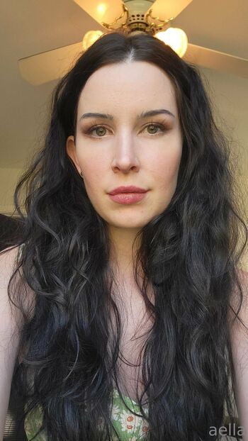 Aellagir / aellagirl nude photo #35