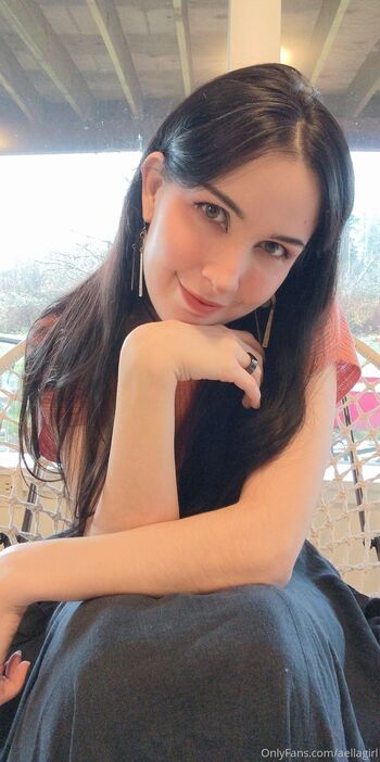 Aellagir / aellagirl nude photo #83