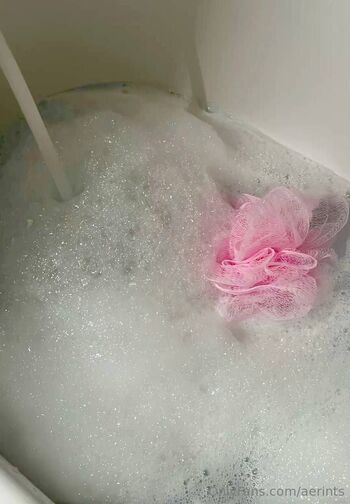 Aeri / aerints nude photo #15