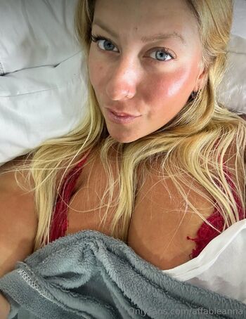 Anna Johnso / affableanna nude photo #7