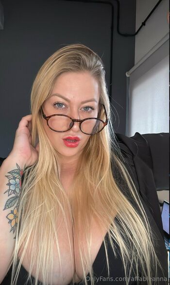 Anna Johnso / affableanna nude photo #12