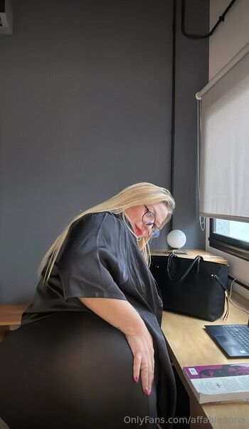 Anna Johnso / affableanna nude photo #13