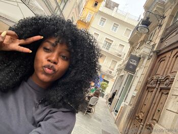 Justine / afrokeik nude photo #34