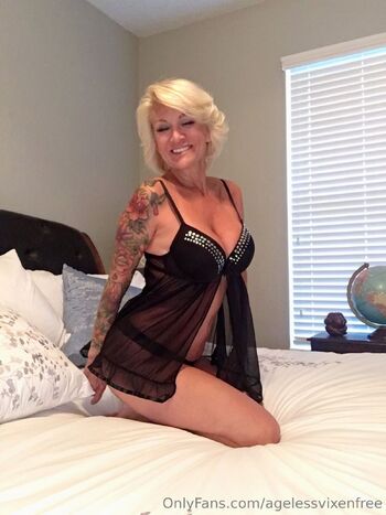 The Real Ageless Vixe / agelessvixenfree nude photo #61