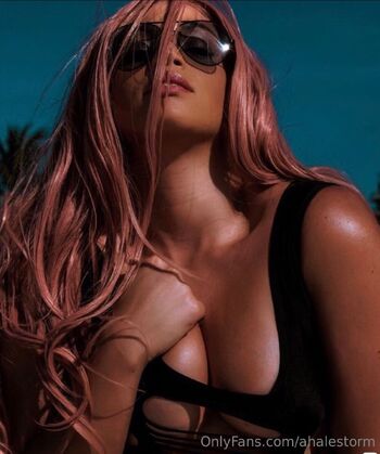 Sexy / ahalestorm nude photo #35