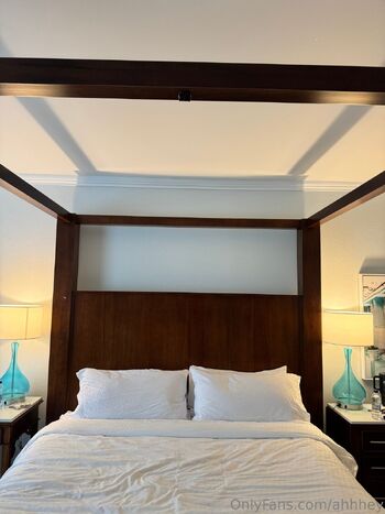 A / ahhhey nude photo #35