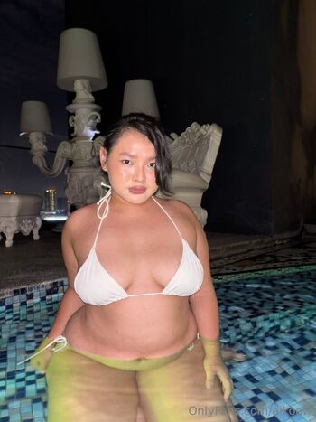 aik / aikoow nude photo #12