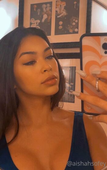 Aishah Sofe / aishahsofey nude photo #12