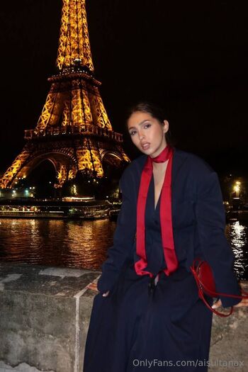 Aisu Busty Queen / aisultanax / aisultanaonly nude photo #24