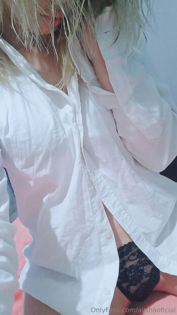 Aishtha_oficialbetz. / aitthaoficial nude photo #22