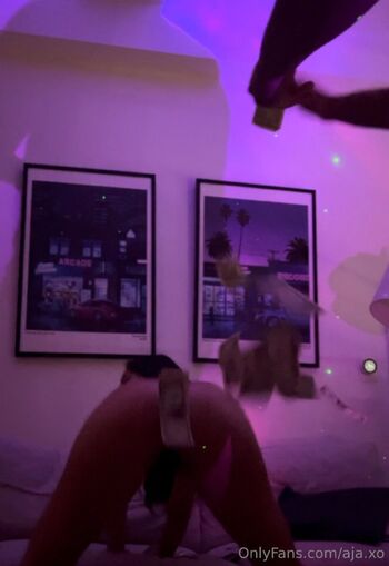 Aj / aja.xo nude photo #26