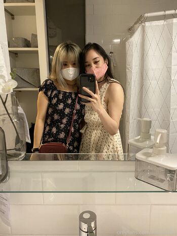 Asian Sisters FREE AKI AM / akiminini nude photo #33