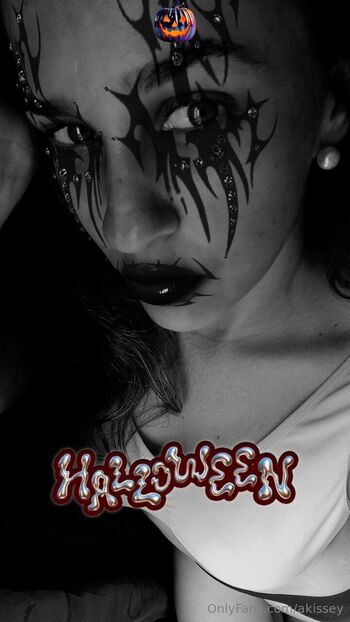 A L E J A BIG ASS / akissey nude photo #15