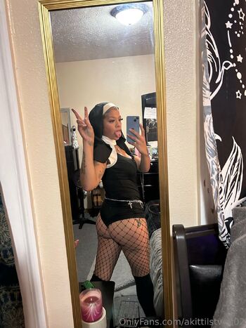 Stormybaby0 / akittilstved02 nude photo #6