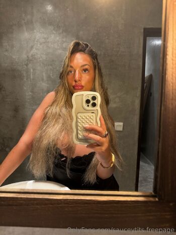 Alannas OFT / alannasworldoftv nude photo #18