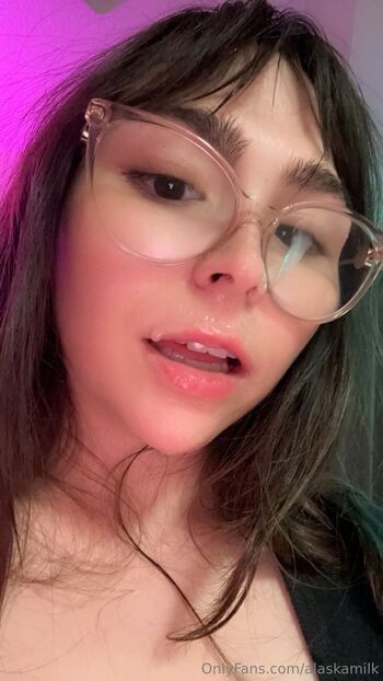 Ann / alaskamilk nude photo #6