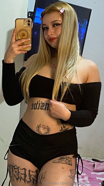 Alaska Nebraska / alaskanebraska13 nude photo #1