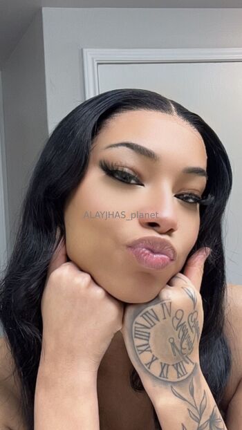 alayjhas_plane / alayjhasworld / alayjhas_planet nude photo #37
