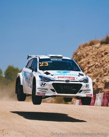 Alba Sánche / albasanchezgz nude photo #4