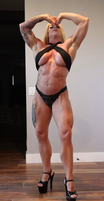 Alea / aleahmusclefree nude photo #12