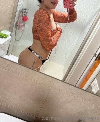 𝐀𝐋𝐄𝐉𝐀 𝐌𝐀𝐃𝐍𝐄𝐒𝐒 / alejamadness nude photo #12