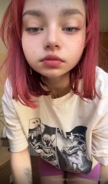 Aleks / aleksasweetie nude photo #17