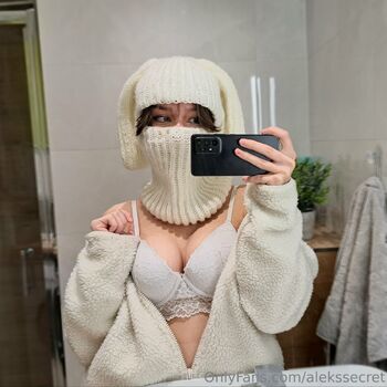Aleks / alekssecret nude photo #4