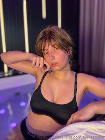 Aleks / alekssecret nude photo #53