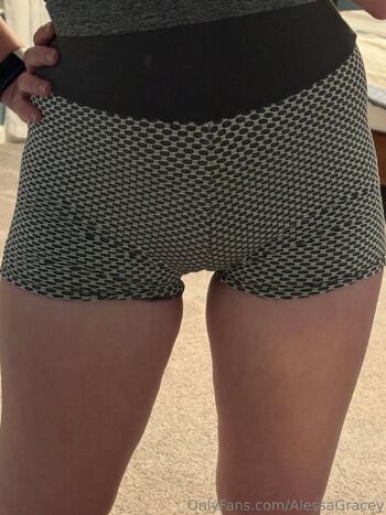 AlessaGrace / alessagracey nude photo #12