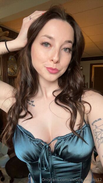 Alessia Brook / alessia_brooks12 nude photo #13